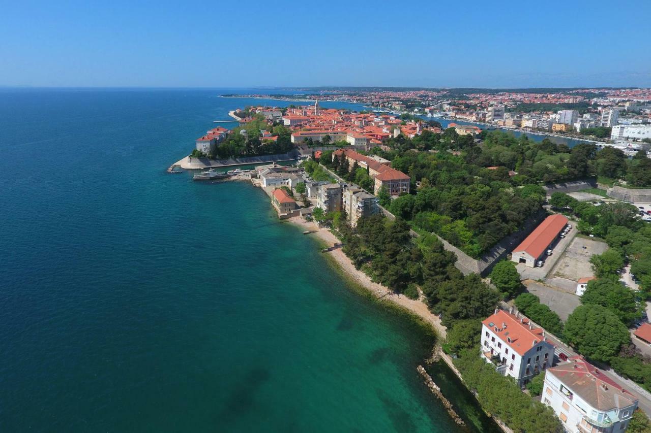 Seafront Beach Apartment - Directly At The Beach Zadar Exterior photo